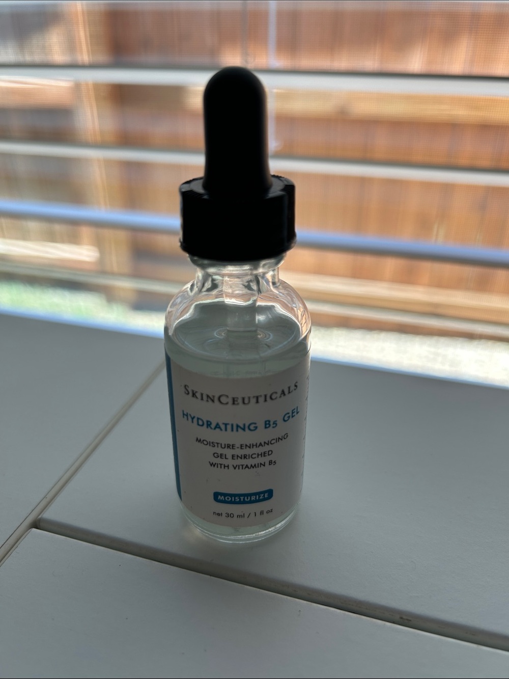SkinCeuticals Hydrating B5 Gel - Clear with Black Dropper